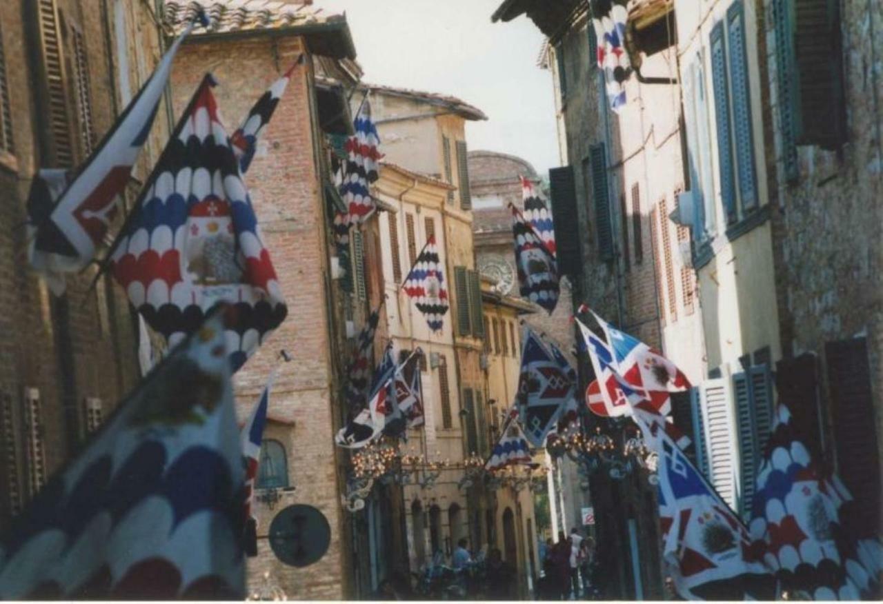 Apartment La Casa In Camollia Siena
